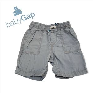 Gap elastic waist pull on gray shorts